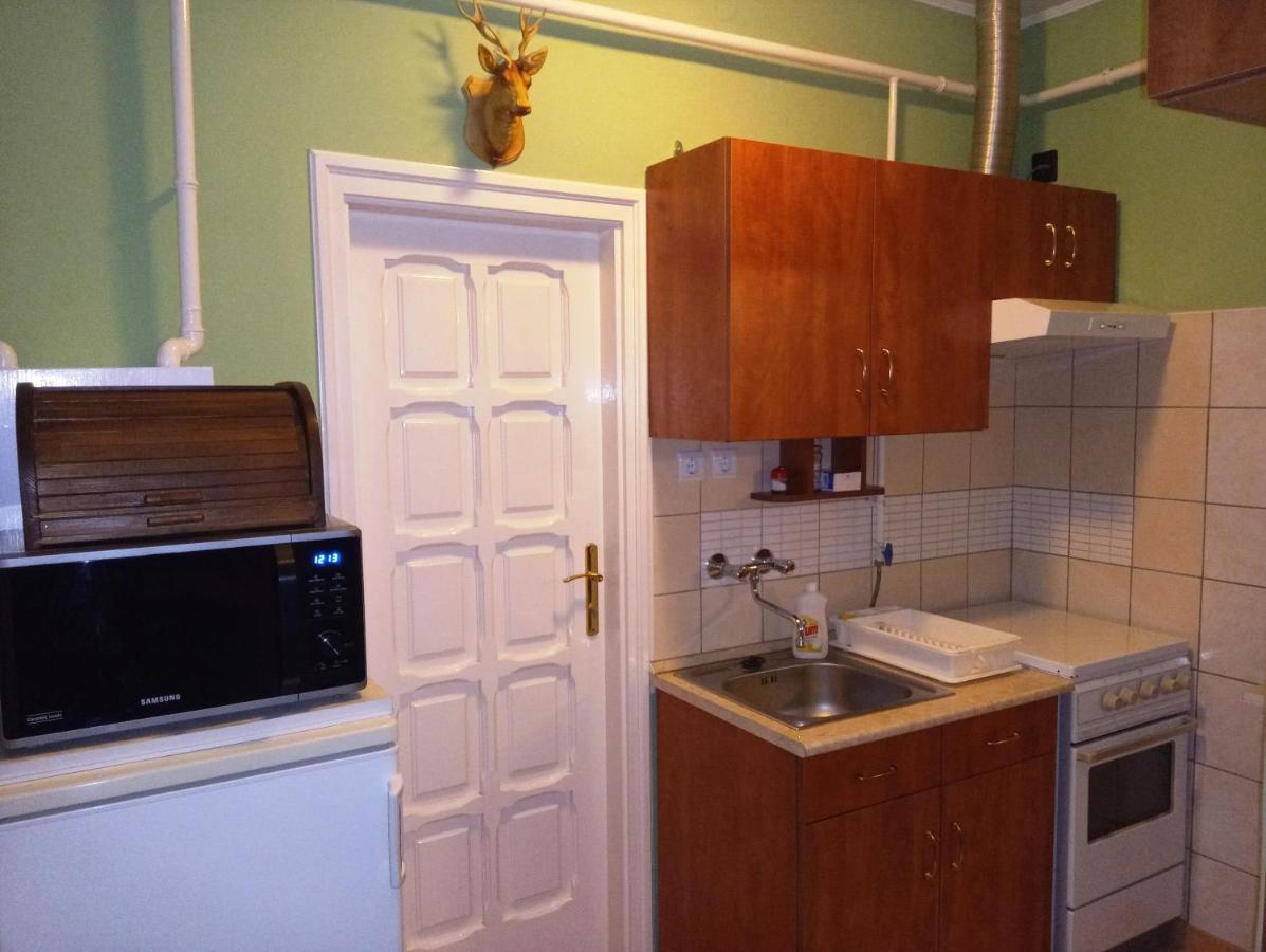Szivarvany Apartman 久洛 外观 照片